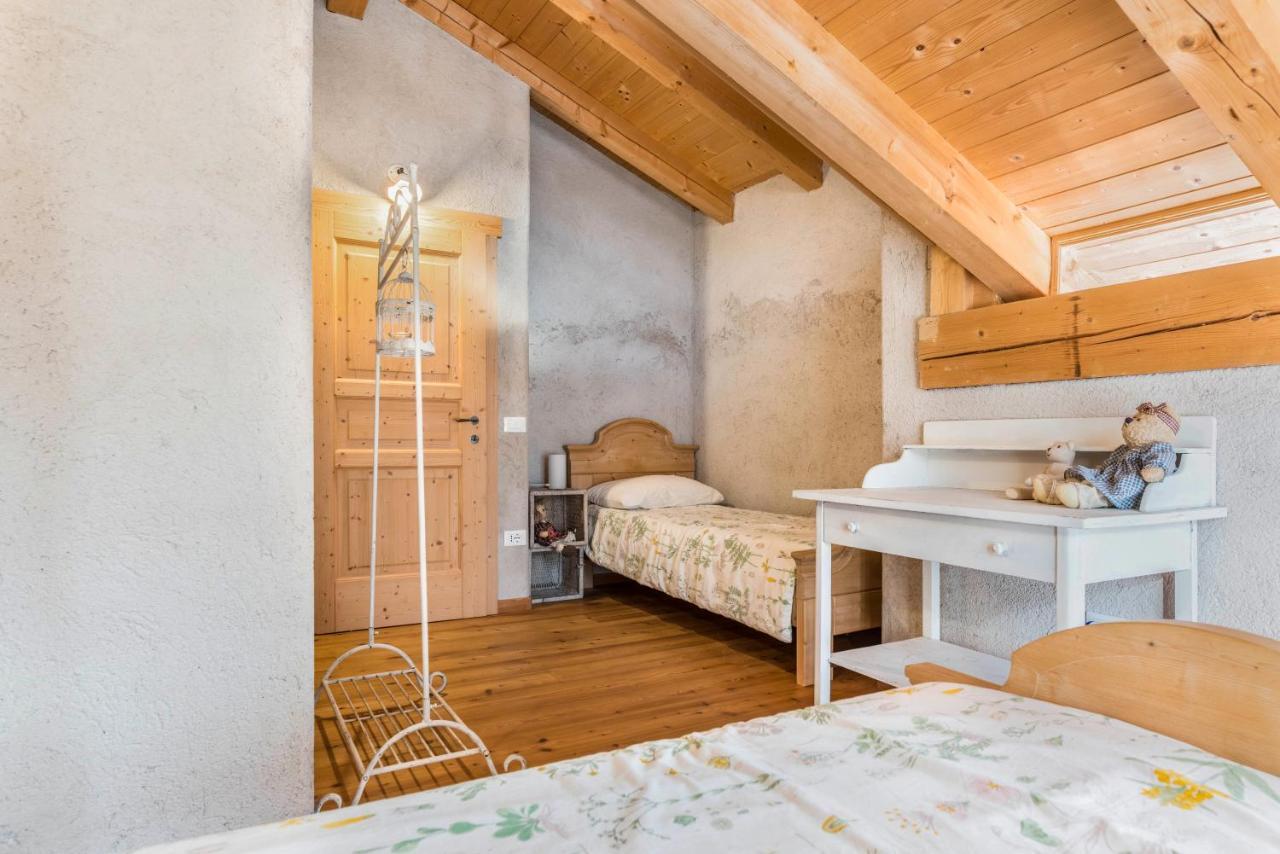 Baita Al Rossat Sant'Orsola Buitenkant foto